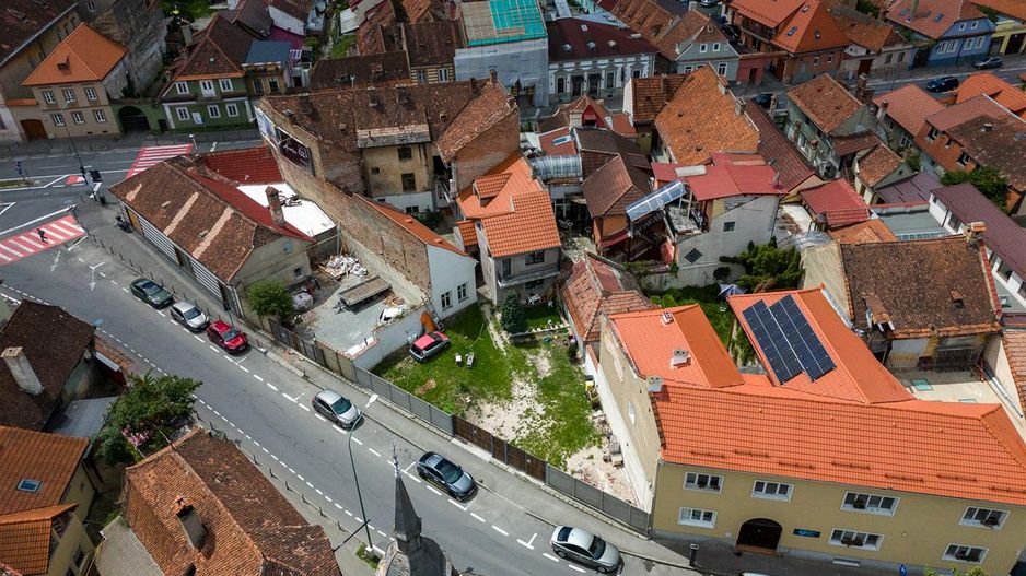 Imobil doua camere in casa+spatiu comercial+teren 270 mp  cu CF separat - Poză 8