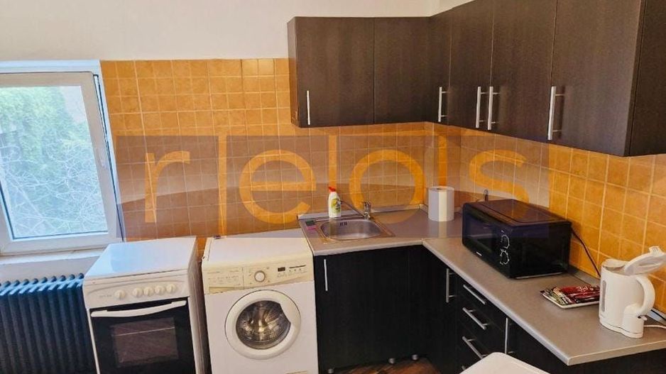 VANZARE  2  APARTAMENTE INDEPENDENTE  INTR-O VILA RENOVATA -144 mp - UNIRII - Poză 6