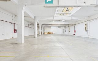 Hală cu suprafața de 675 mp în Arad - Poză 2