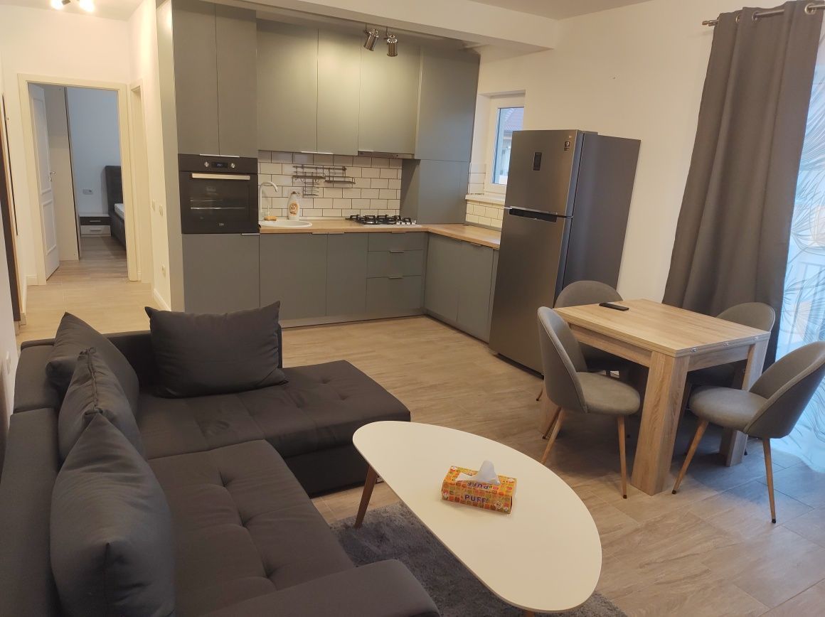 Apartament modern cu 2 camere decomandate, situat în Dumbrăvița - Poză 2