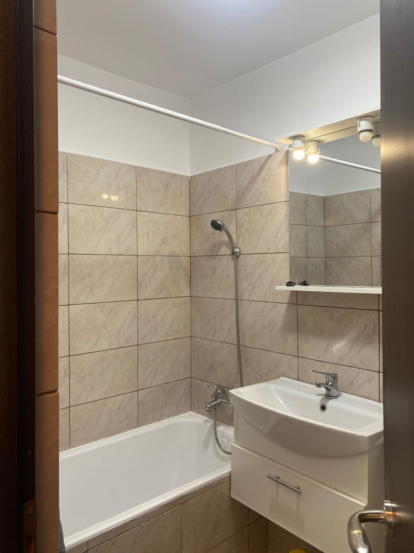 BRASADAS închiriază ap 2 Cam Et 7 55mp UNIRII, Cantemir. - Poză 3