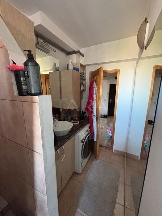 Apartament cu 3 camere, stil rustic, Baciu, zona Petrom - Poză 4