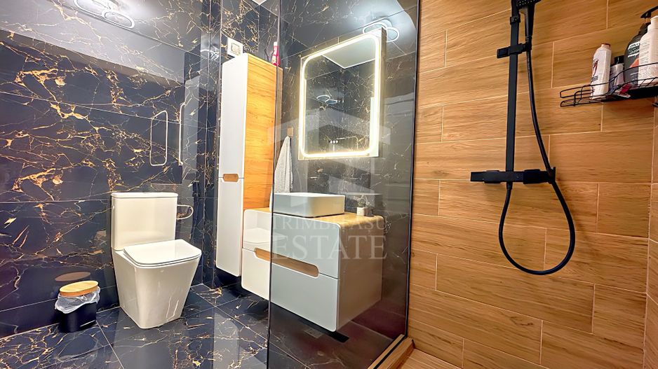 3 camere decomandat bucatarie inchisa 79mp Grand Arena parcare inclusa - Poză 4