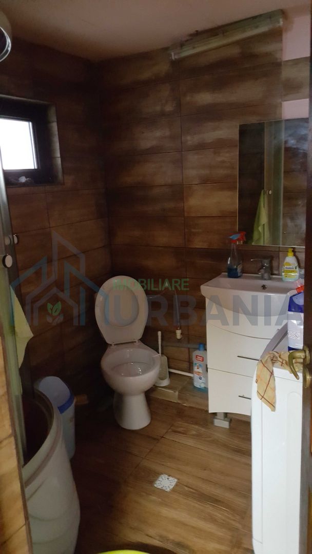 Inchiriez apartament cu 1 camera 50 mp Tatarasi - Poză 4