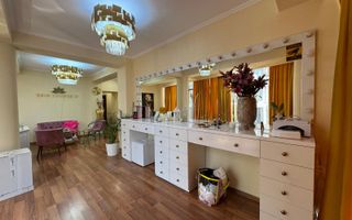 Apartament spatios etaj 1 I pretabil locuinta sau activitate profesion - Poză 16