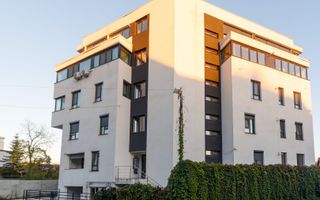Vânzare, apartament, 4 camere, zona Giulești, București - Poză 1