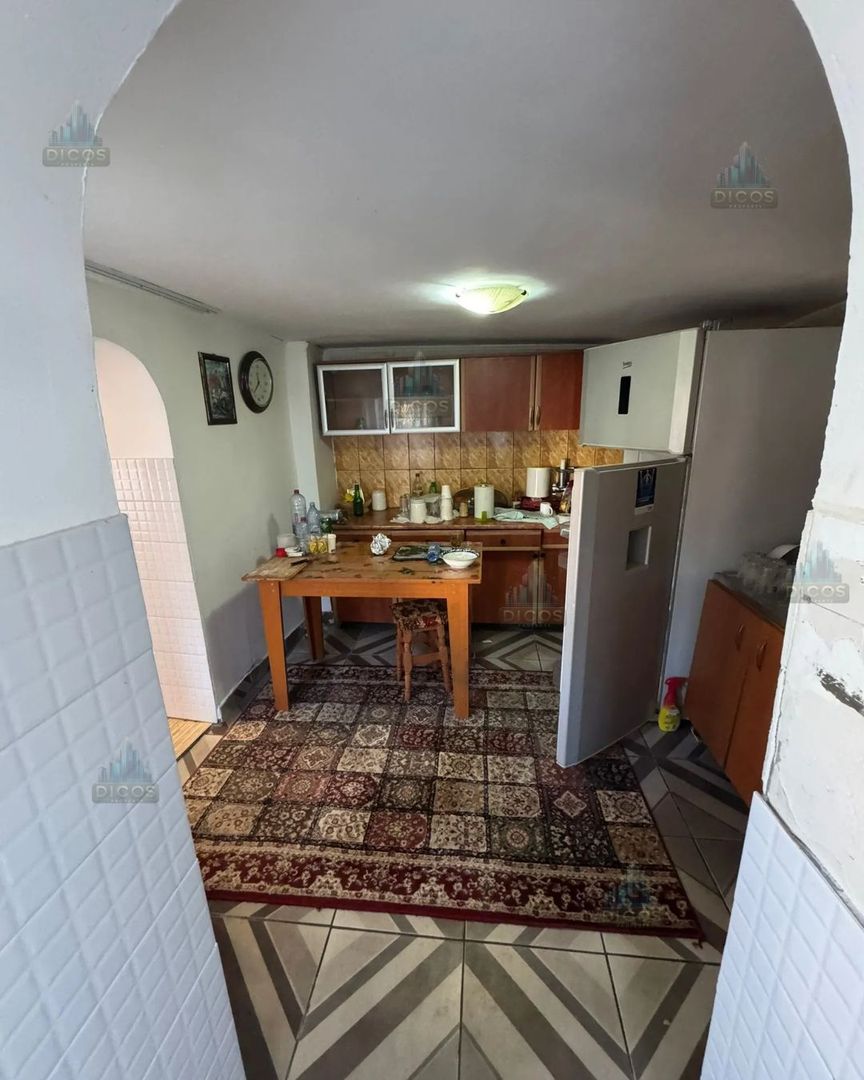 De Vânzare - Casă, Strada Griviței - Poză 18