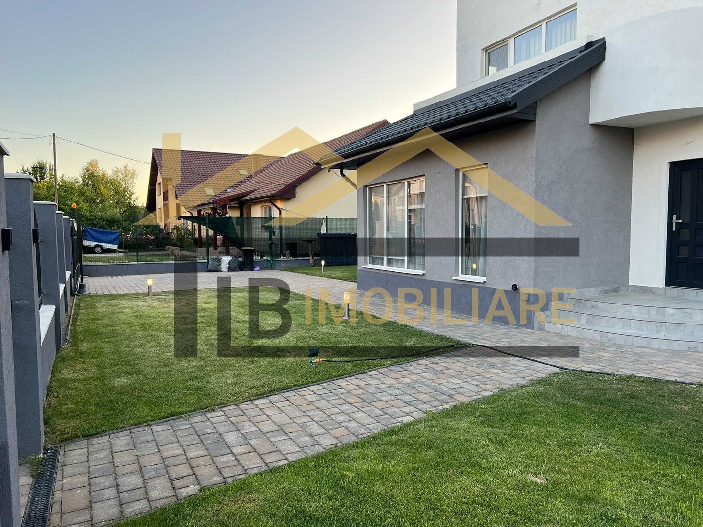 Casa individuala, 175mp, 4 camere, zona strazii Nordului - Poză 3