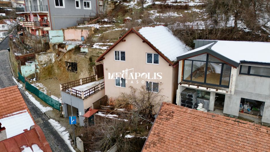 Casă 4 camere | Locație excepțională | Singur în curte | GARAJ - Poză 35