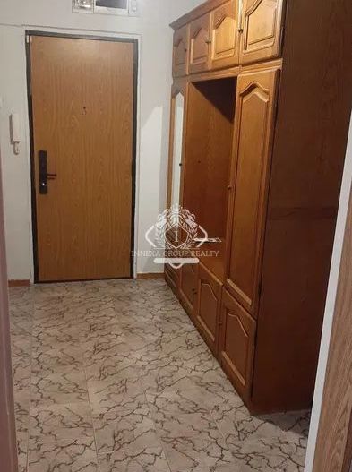 Apartament 3 camere decomandat de vanzare in zona Aparatorii Patriei - Poză 5