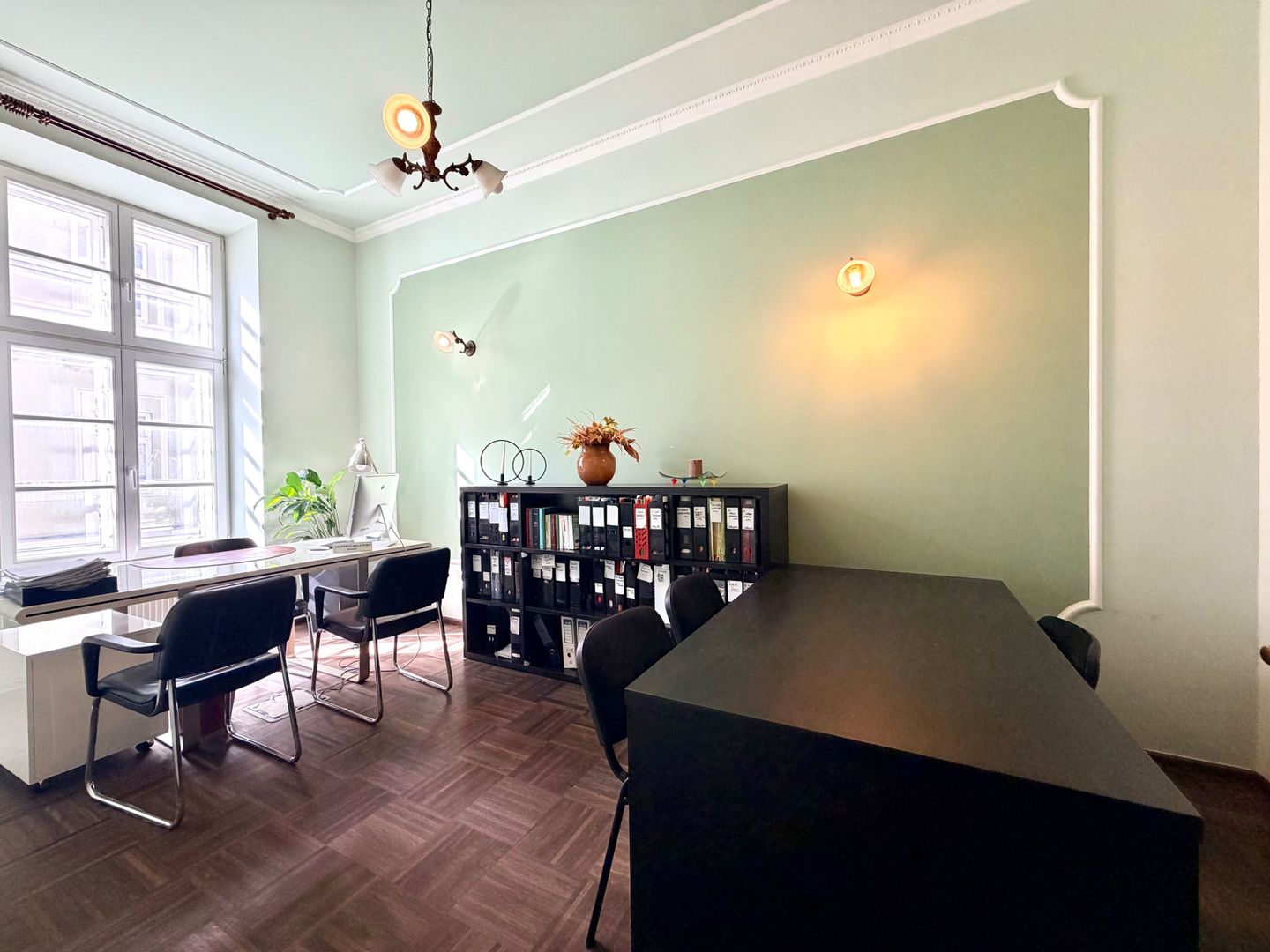 4 camere Ultracentral  - Piața Unirii, ideal birouri, parcare in curte - Poză 8