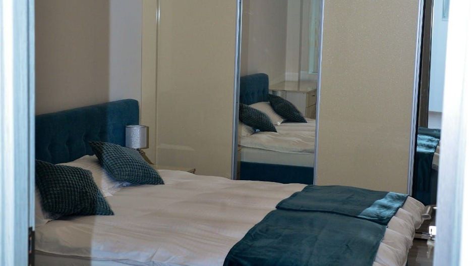 Inchiriere apartament 2 camere - Piata Victoriei - Poză 1