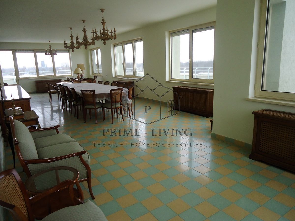 PENTHOUSE IMPRESIONANT CU 5 CAMERE LA INCHIRIERE LANGA PARC HERASTRAU - Poză 2