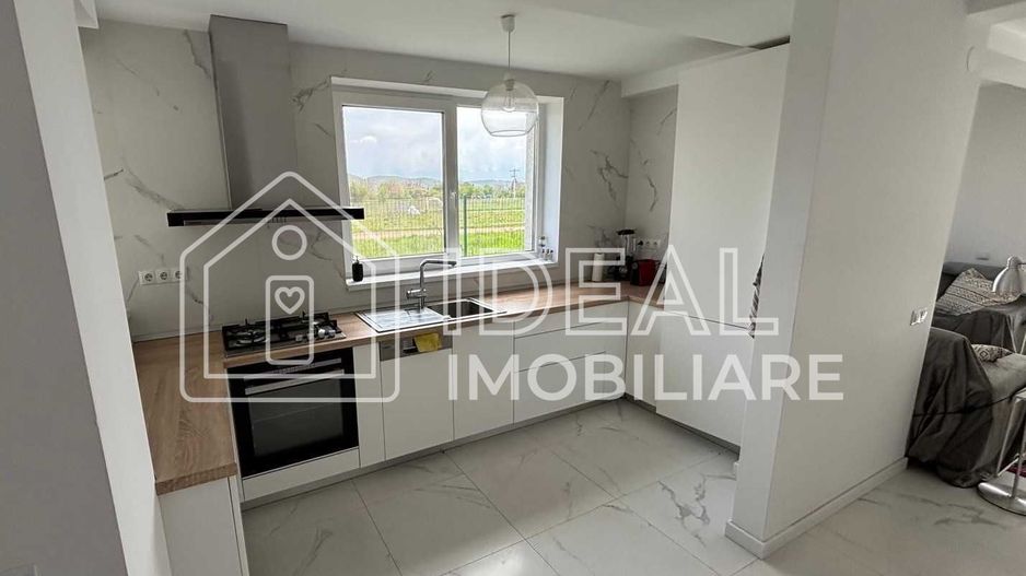 Triplex 3 camere, Șelimbăr | Mobilat & utilat | P+E+Pod | Terasă & grădină - Poză 4