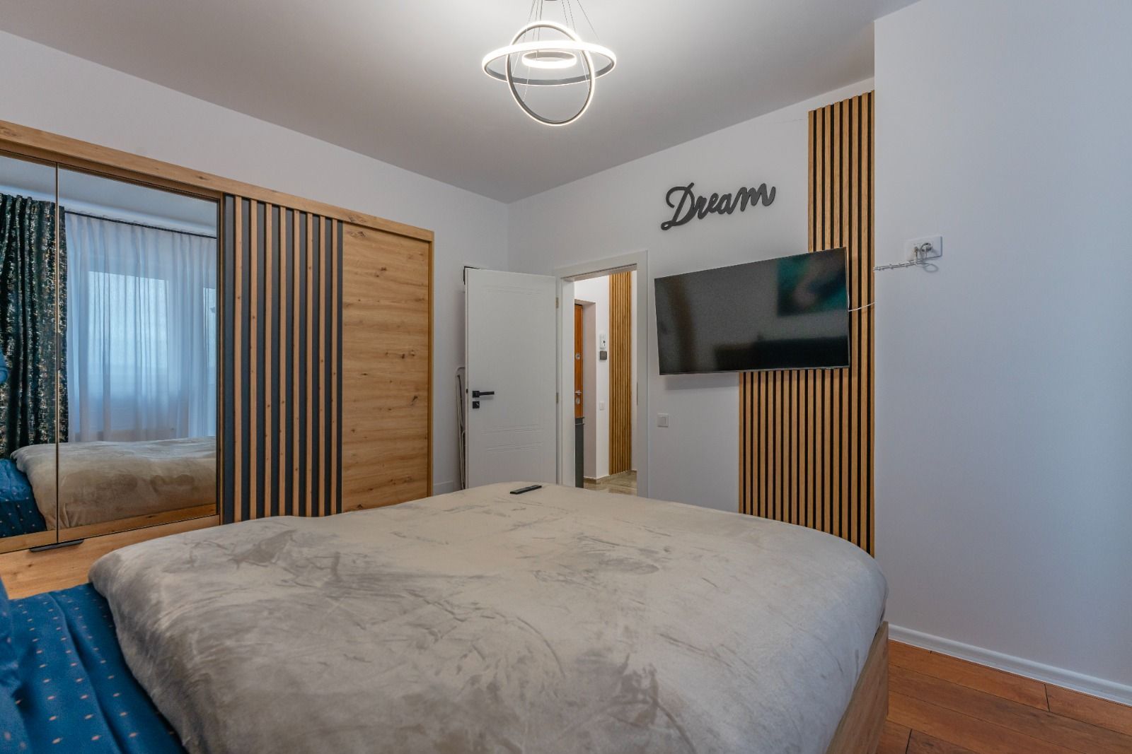 Apartament 2 camere tip penthouse Rasnov | Terasa 50 mp - Poză 19