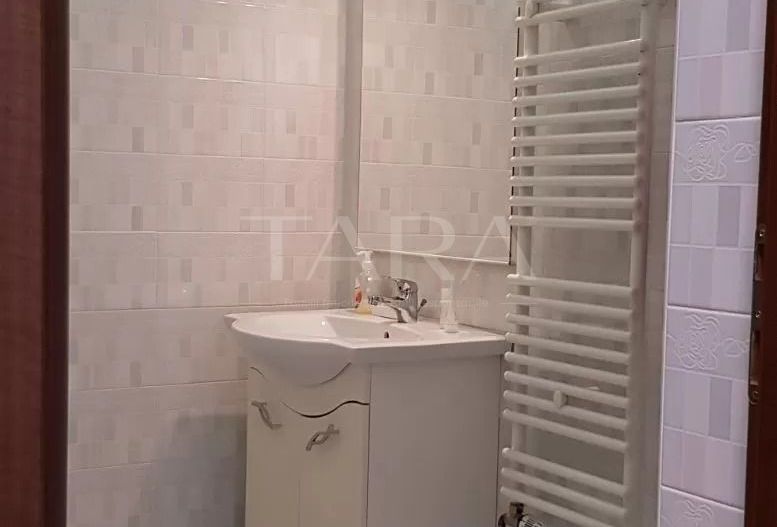 Apartament sau Birou. Vanzare, in zona ultracentrala. Parcul Central. - Poză 6