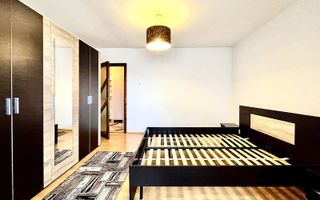 Un apartament spațios cu 3 camere, et. 1, in zona Girocului - Vladeasa - Poză 12