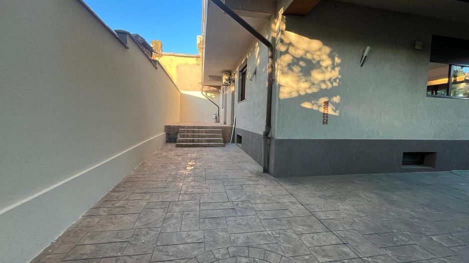Comision 0 Apartament 3 cam Bucuresti Noi ,deosebit; suprafata mare - Poză 1