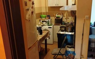 Garsoniera zona Fabric la curte - Poză 2