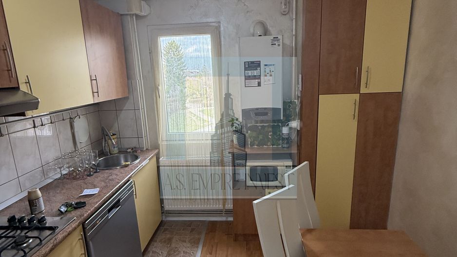 Apartament 3 camere, etj. 2/4, mobilat & utilat-zona Astra - Poză 9