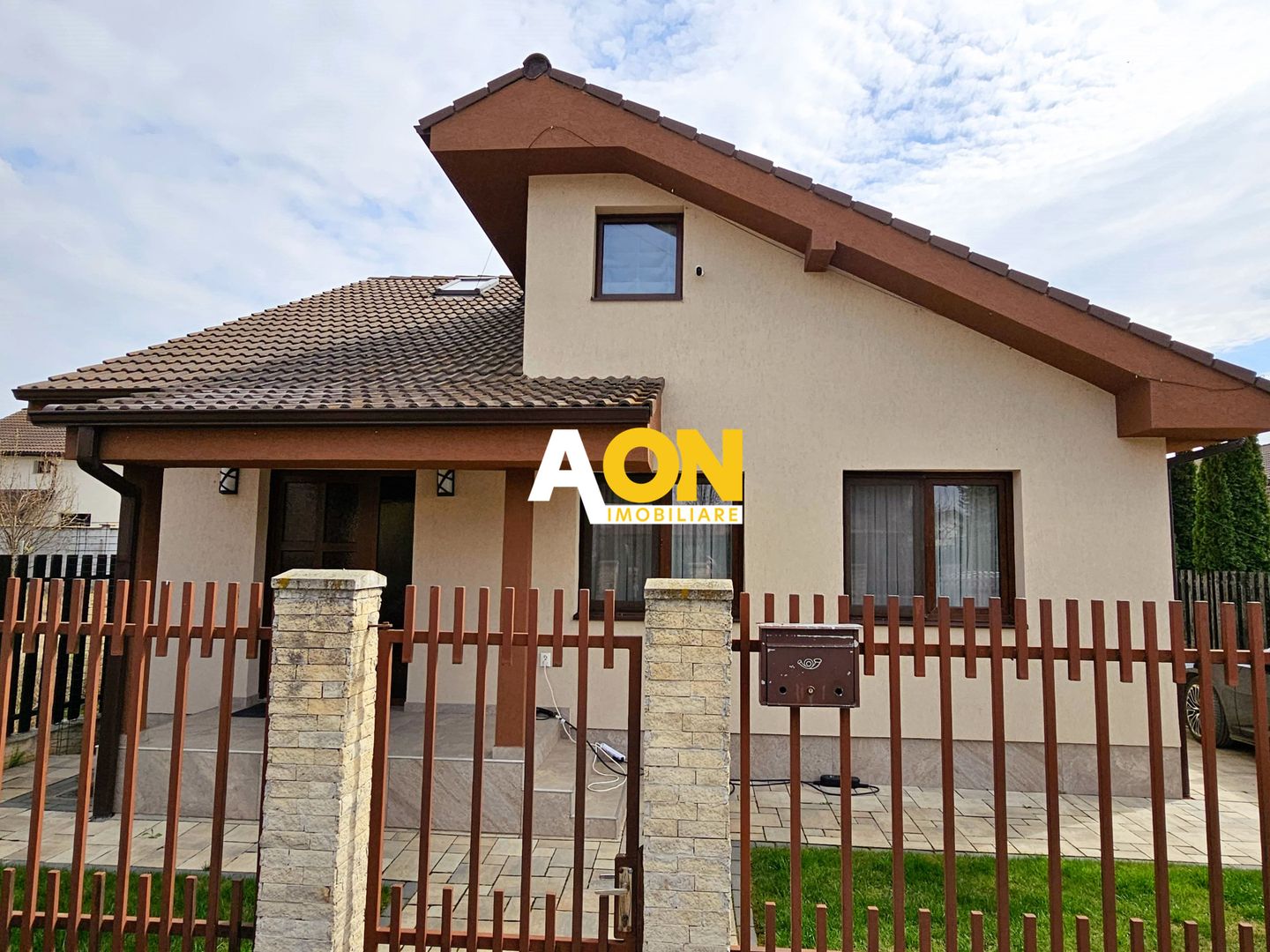 Casa 4 camere, complet mobilata, utilata, 345 mp teren, zona Micesti - Poză 1