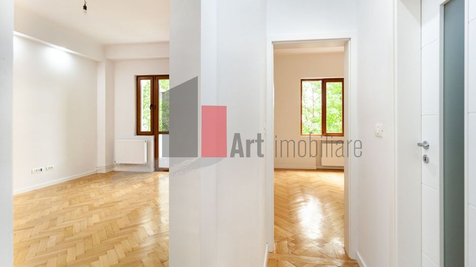 Apartamentul "ZORAGARRIA", Armeneasca,finisat lux, PRIMII LOCATARI DUPA RENOVARE - Poză 5