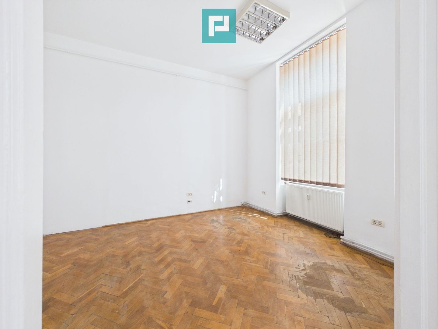 Apartament luminos cu 3 camere ultracentral - Arad - Poză 6