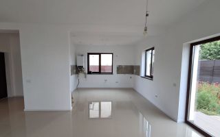 Vila nou P+1 | De vanzare | 4 camere | Otopeni-Odaile - Poză 2