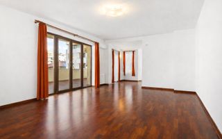 Vila Soseaua Nordului | Gradina | Garaj - Poză 8