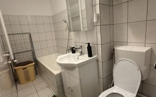 Garsoniera decomandata | Metrou Gorjului | Centrala proprie - Poză 4