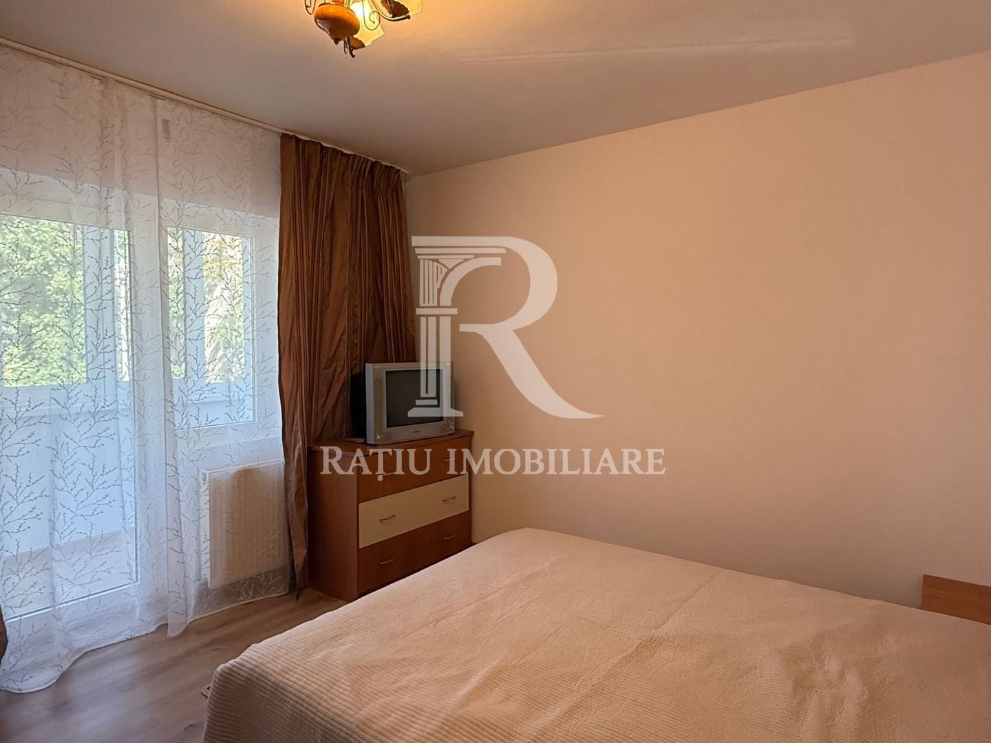 Apartament cu 3 camere | Apostol Andrei | Etajul 1 | Oradea - Poză 6