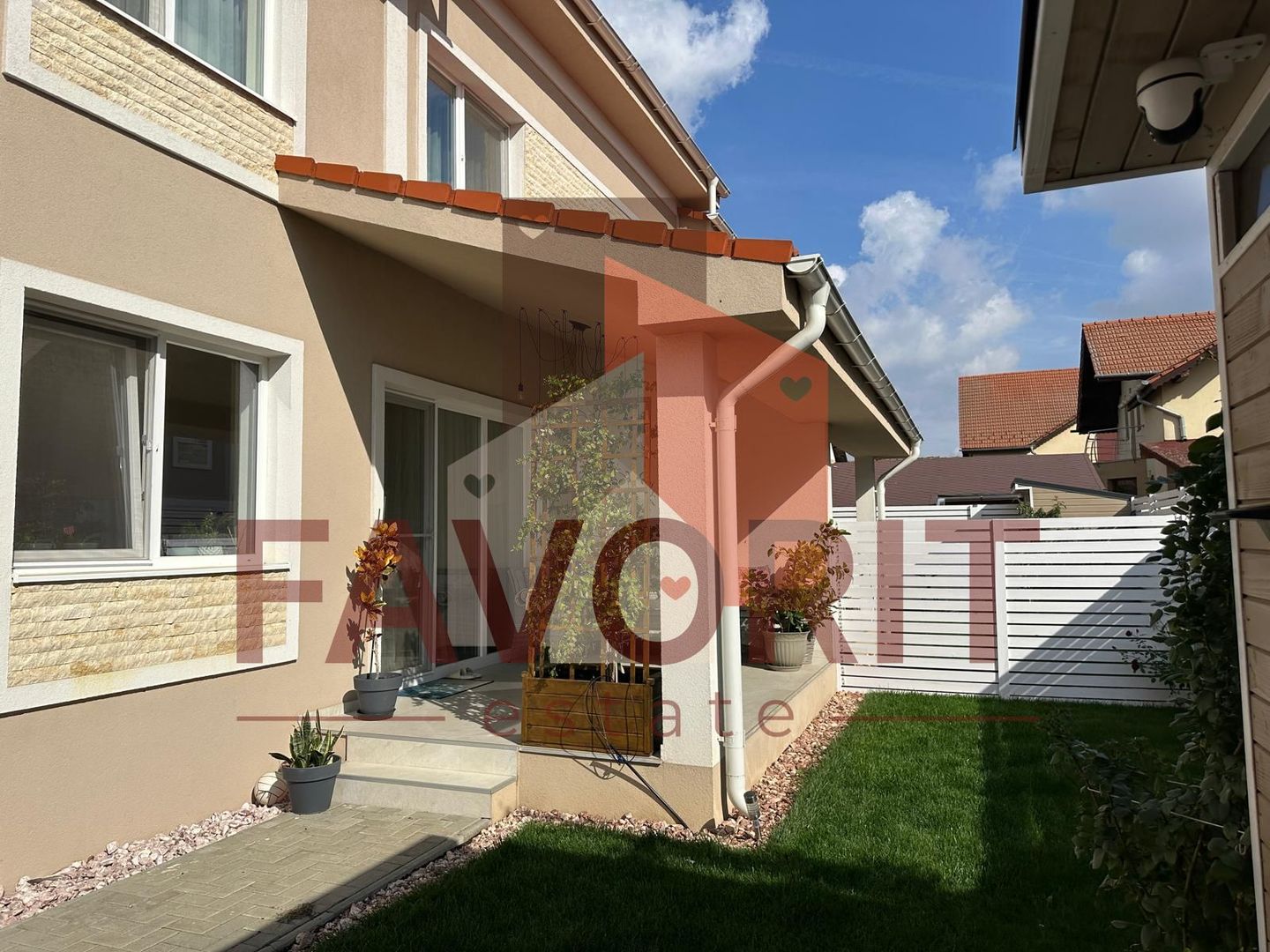 Comision 0% | Duplex in Giroc | Toate utilitatile | Panouri solare | Mobilat - Poză 2