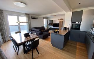Penthouse Calea Aradului -  terasa 40 mp - Poză 9