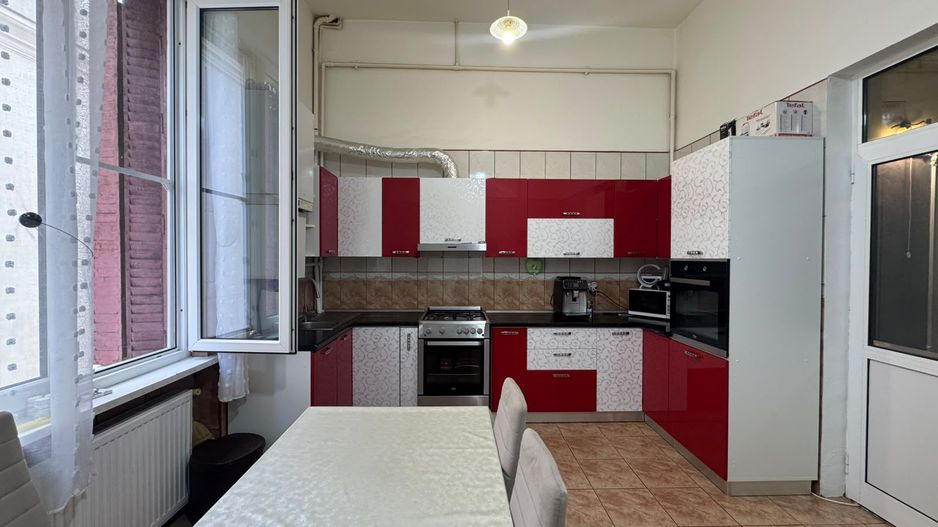 PROPRIETATE INTERBELICA 4 CAMERE+ GARSONIERA + BOXE || PIATA VICTORIEI - Poză 16