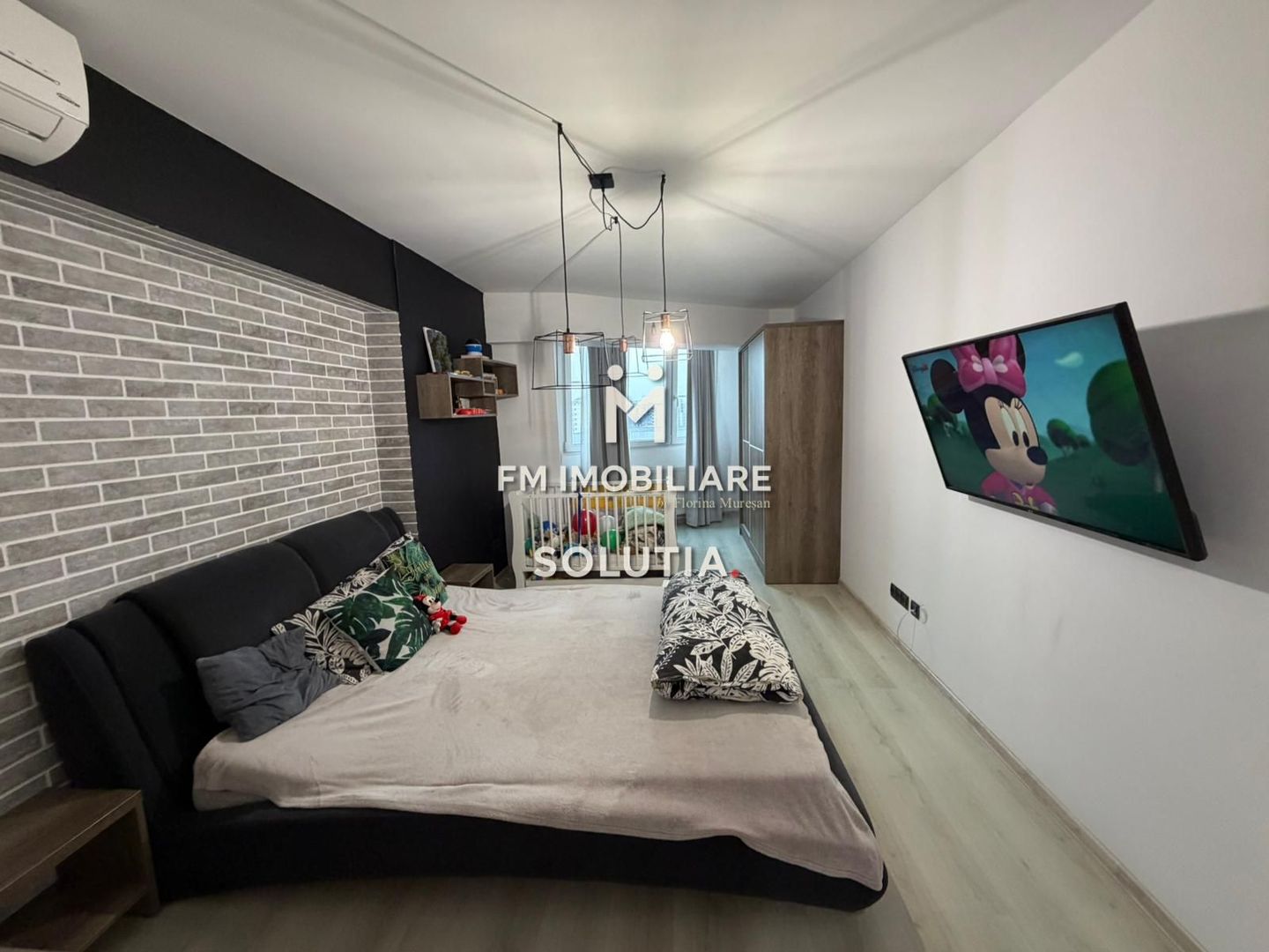 Apartament 2 camere, Ultracentral, zona Mara! - Poză 2