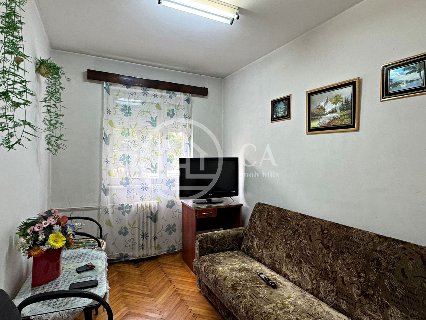 Apartament cu 3 camere de vanzare Str. Seleusului Zona Velenta,Oradea - Poză 6