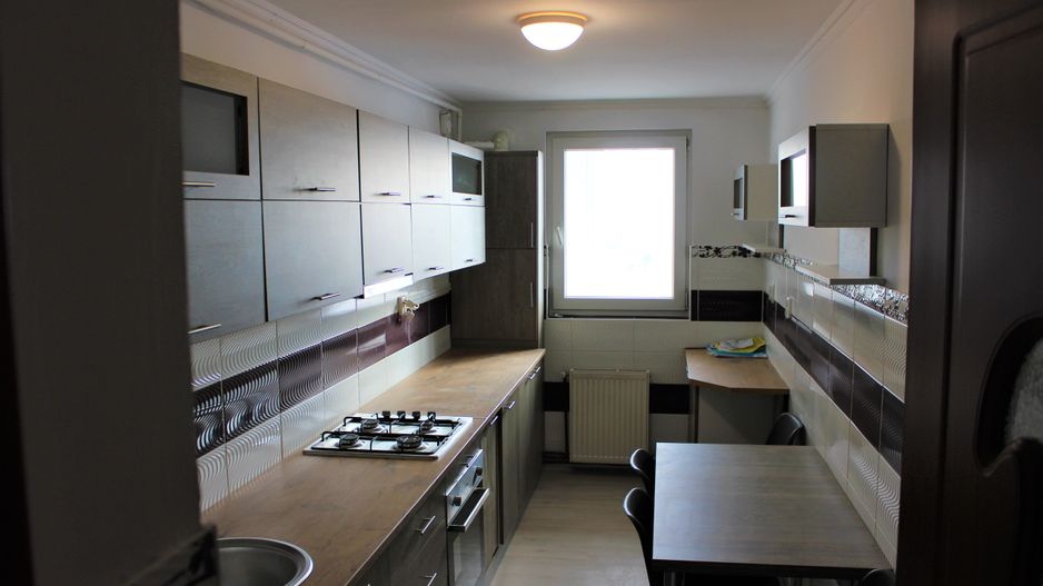 Apartament 2 camere decomandat Aleea Harniciei 63 m² - Poză 1