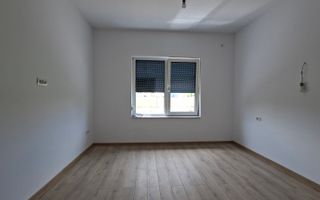 Locuinta individuala cu garaj- in stil mediteranean - Poză 9
