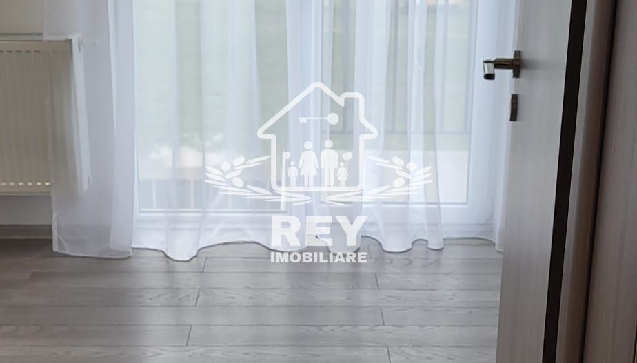 închiriez apartament - Poză 2