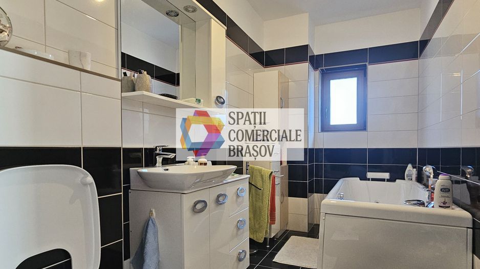 Casă individuala 5 camere de vânzare - zona Tractorul, Coresi - 270 mp - # plus - Poză 27