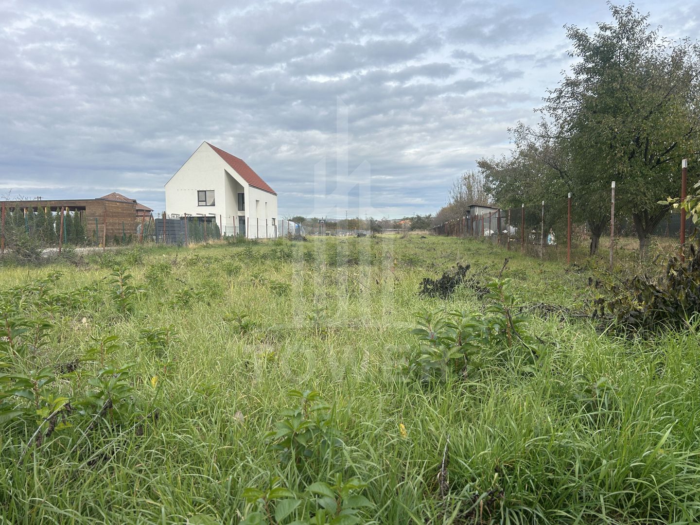 Teren intravilan de vânzare în Sibiu - Poză 4