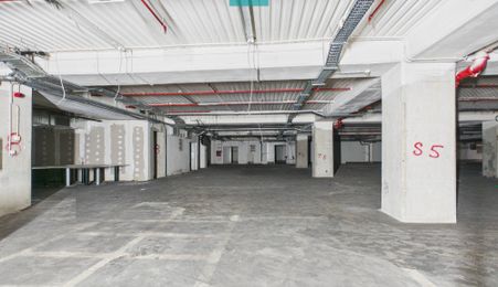 Hală 3.000 mp de depozitare Calea Aurel Vlaicu