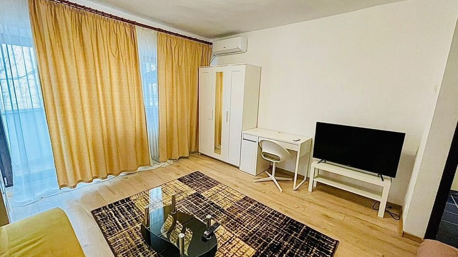 Propietar, Garsonieră de Vânzare, Liberty Mall - Poză 2