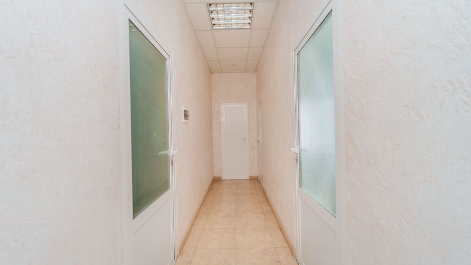 VÂNZARE I SPAȚIU COMERCIAL I STRĂȘENI SIREȚ I 293 m² - Poză 10