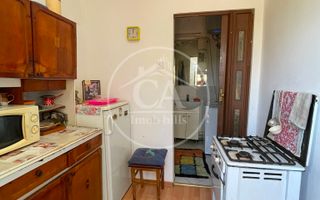 Casa de vanzare cu 2 camere in zona Sintelec, Bihor. - Poză 6