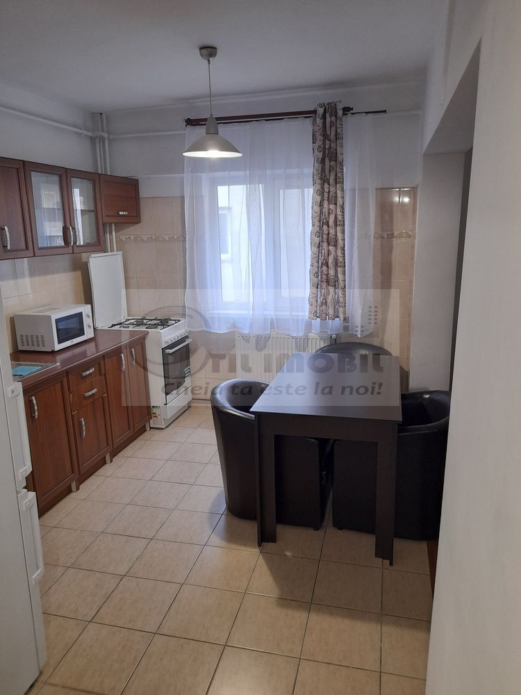 Apartament 2 Camere Decomandat – Bld. Ștefan cel Mare-550 EURO - Poză 3