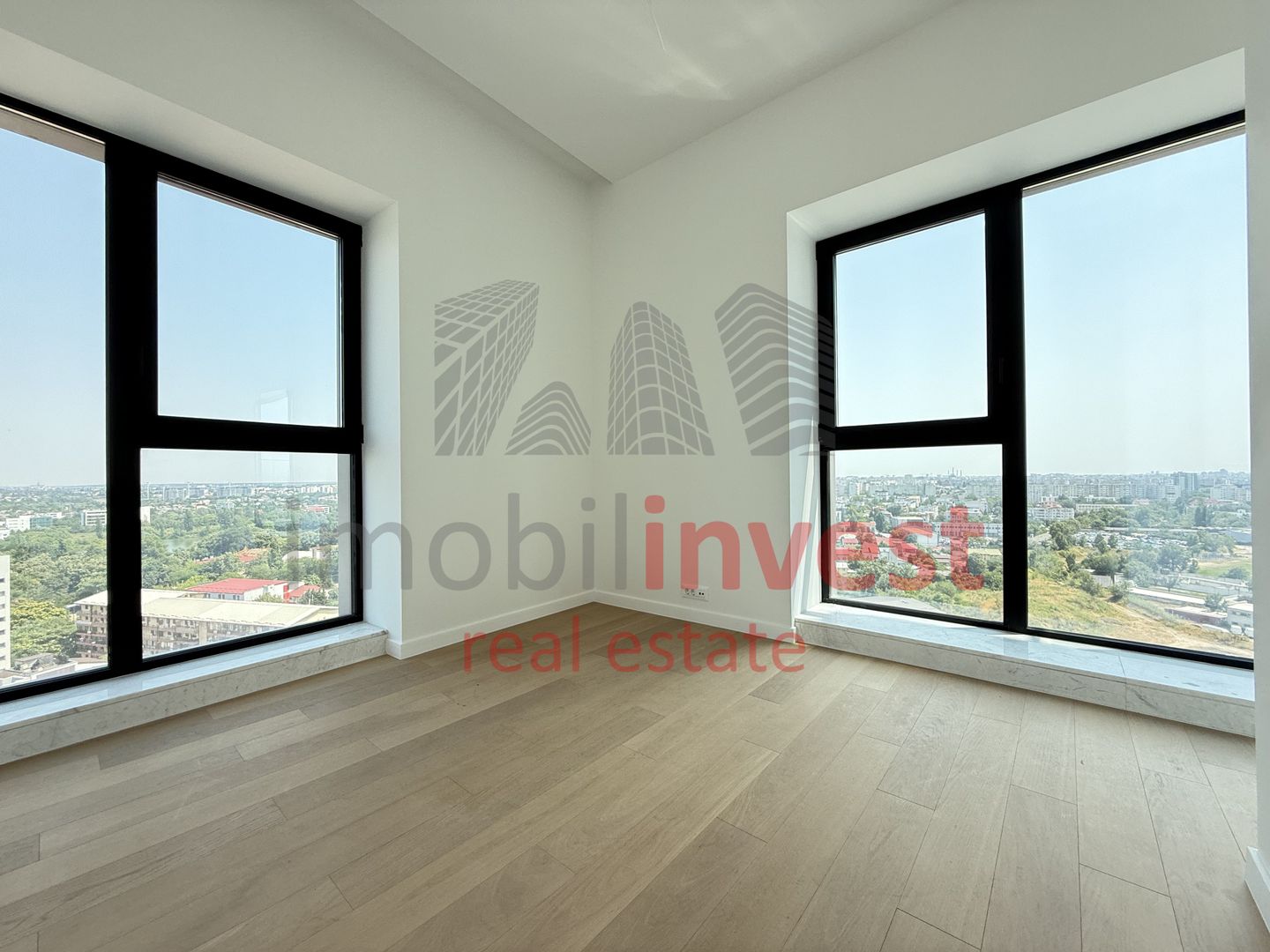 Apartament 3 camere nemobilat in One Verdi Park loc de parcare inclus - Poză 1