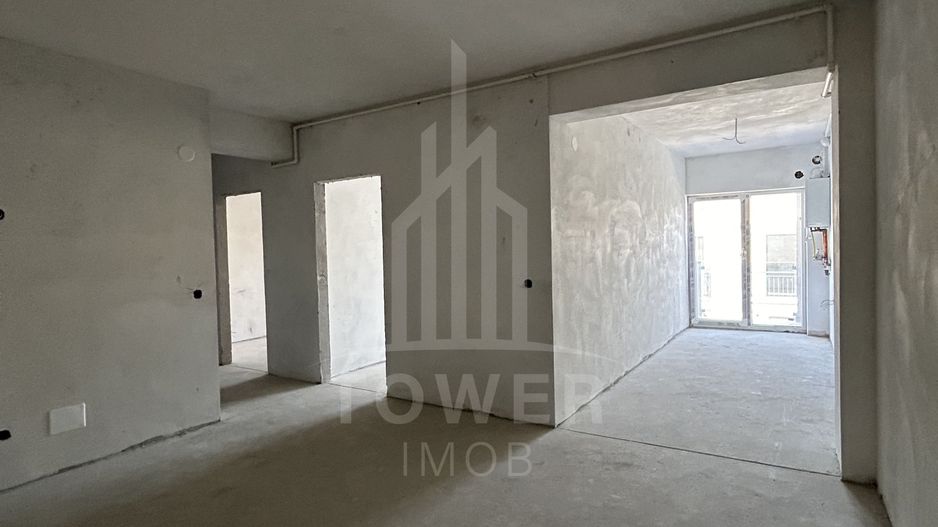Apartament 3 camere de vânzare - Poză 1