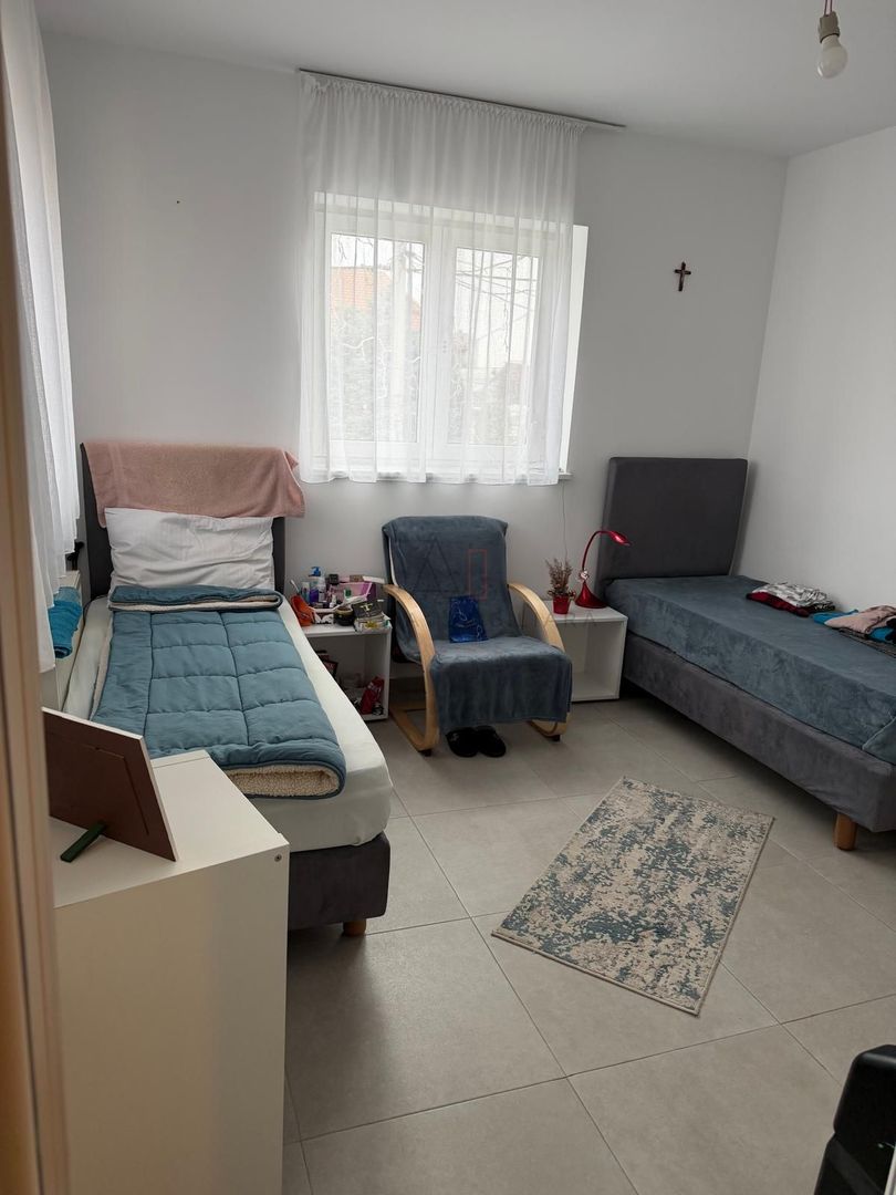 Vila Azil  14 Camere - Poză 12