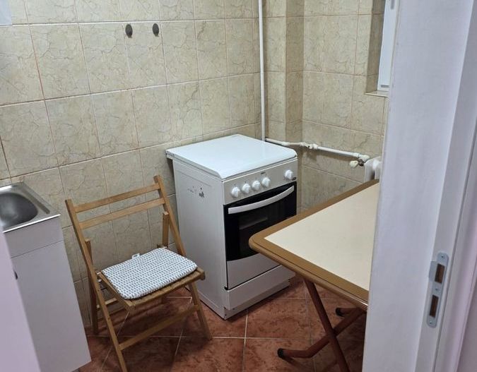 BRASADAS inchiriaza gars PARTER Mihai Bravu, Kaufland. - Poză 6